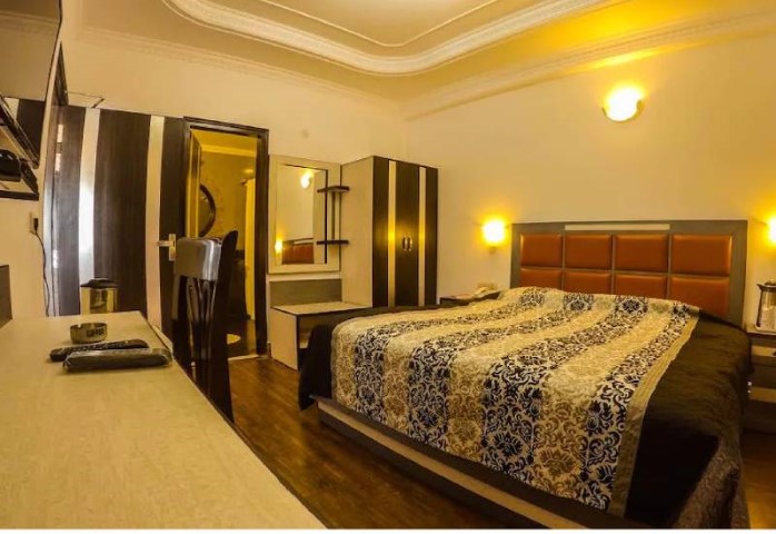 Hotel Shilton Mussoorie